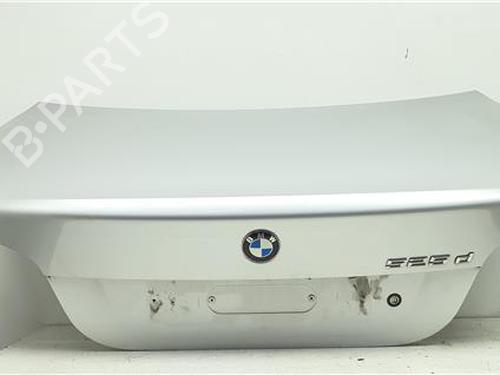 tailgate-bmw-5-e60-2001-2002-2003-2004-2005-2006-2007-2008-2009-2010-38386829 main image