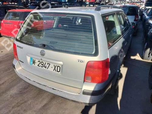 Left taillight VW PASSAT B5 Variant (3B5) 1.9 TDI | BP38382701C34 - Image 9