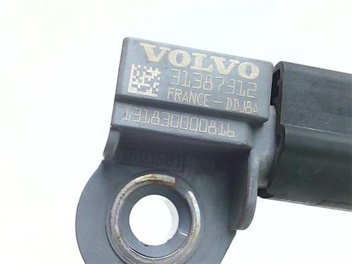 Other VOLVO V40 Hatchback (525) D2 | BP38386035O1 - Image 4