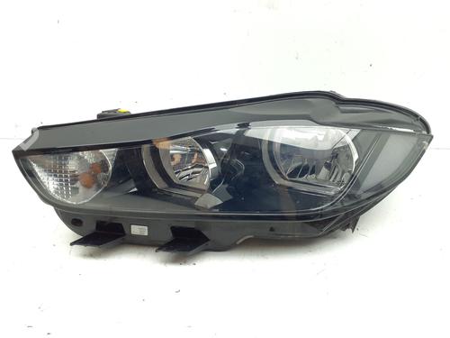 left-headlight-jaguar-xe-x760-2015-38397755 main image