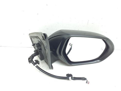 right-mirror-toyota-yaris-_p21_-_pa1_-_ph1_-2020-38334275 main image