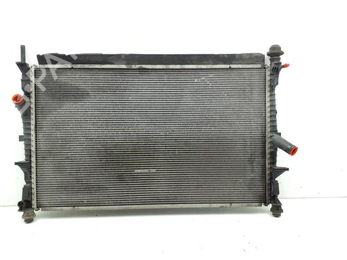 Used Water radiator Water radiator 38400447 38400447