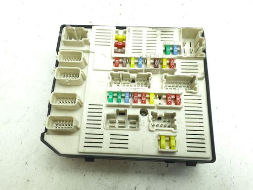 Used Fuse box Fuse box 38335491 38335491