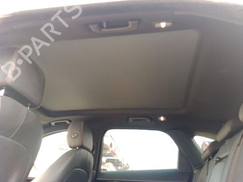 interior-roof-jaguar-f-pace-x761-2015-38333157 main image