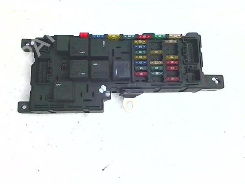 Used Fuse box Fuse box 38395583 38395583