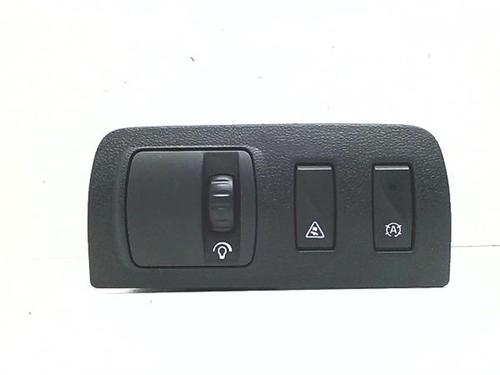Kombi Kontakt / Stilkkontakt Kombi Kontakt / Stilkkontakt 38390496 38390496