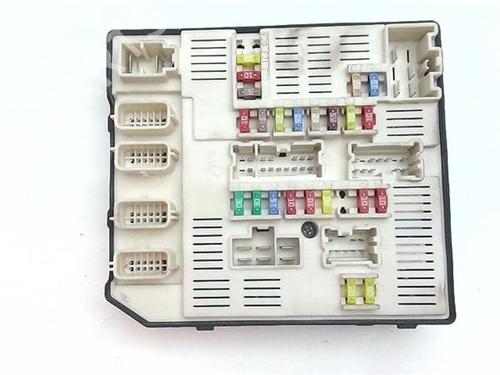 Used Fuse box Fuse box 38390518 38390518