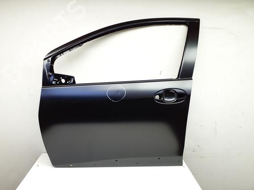 Used Left front door Left front door 38444039 38444039