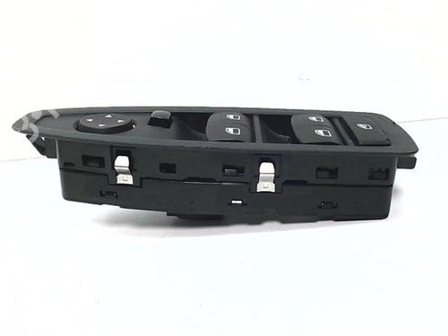 Left front window switch BMW X3 (E83) 2.0 d | BP38380800I27 - Image 6