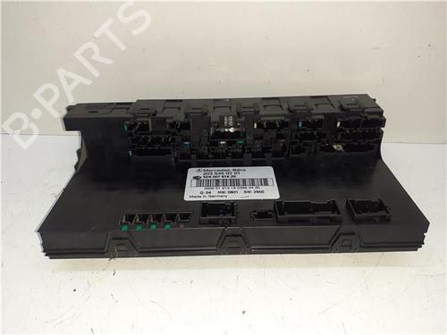 Fuse box MERCEDES-BENZ C-CLASS (W203) C 180 (203.035) | BP38357794E1 - Image 3