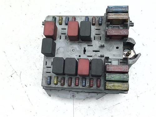 Used Fuse box Fuse box 38403354 38403354
