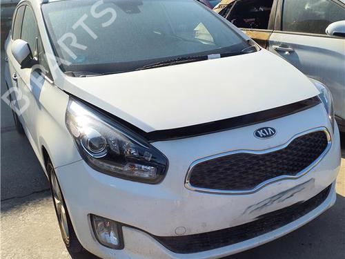 right-front-fenders-kia-carens-iv-2013-38389547 main image