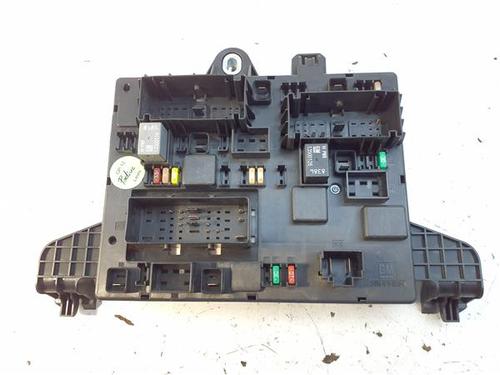 fuse-box-opel-astra-j-saloon-2012-38371356 main image
