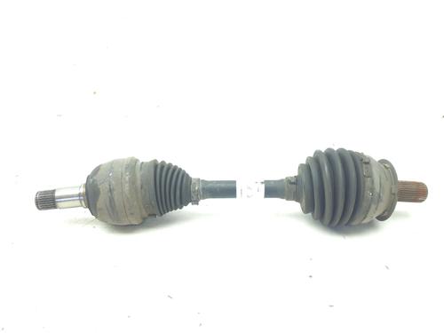 Used Left front driveshaft Left front driveshaft MERCEDES-BENZ GLA-CLASS (X156) GLA 200 CDI / d (156.908) (136 hp) 40610822 40610822