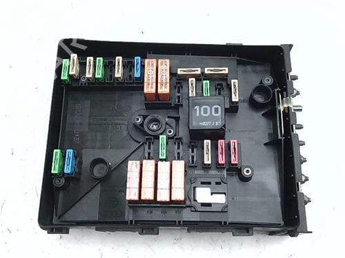 Used Fuse box Fuse box 38375268 38375268
