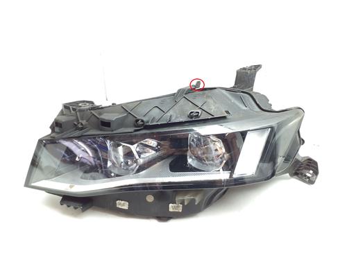 Used Left headlight Left headlight PEUGEOT 508 SW II (FC_, FJ_, F4_) Hybrid 224 (F45GQU) (224 hp) 40447030 40447030