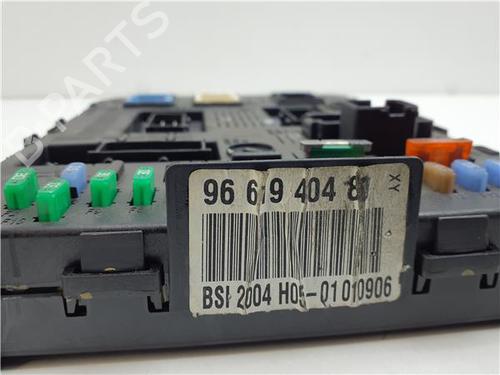 Fuse box CITROËN C5 II Break (RE_) 1.6 HDi (RE9HZC, RE9HYB) | BP40087442E1 - Image 2