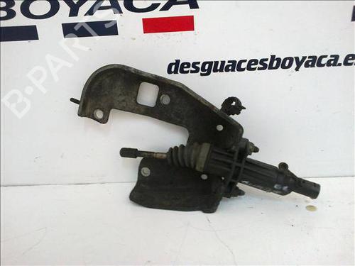 Used Clutch slave cylinder Clutch slave cylinder 38395657 38395657
