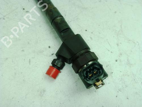 Injector SAAB 9-3 (YS3F, E79, D79, D75) 1.9 TiD | BP38333042M100 - Image 3