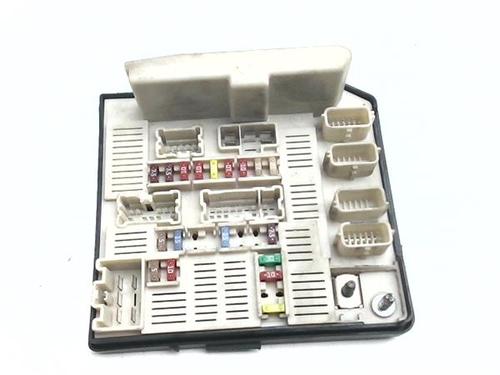 fuse-box-renault-megane-ii-saloon-lm01_-2003-38379031 main image
