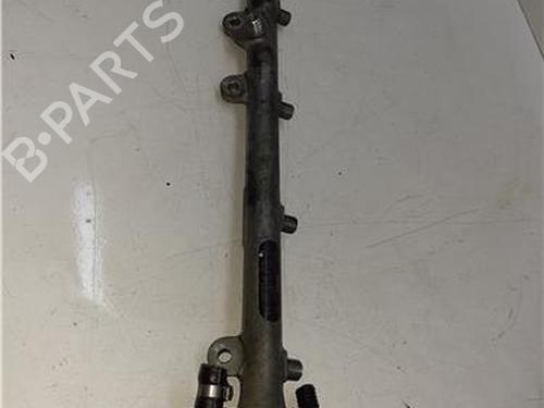 injection-rail-mercedes-benz-c-class-w203-2000-2001-2002-2003-2004-2005-2006-2007-38362824 main image