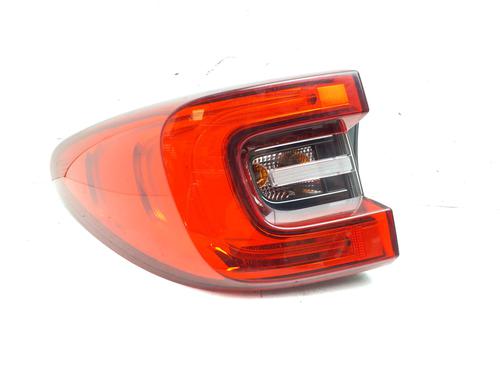left-taillight-renault-kadjar-ha_-hl_-2015-39203948 main image
