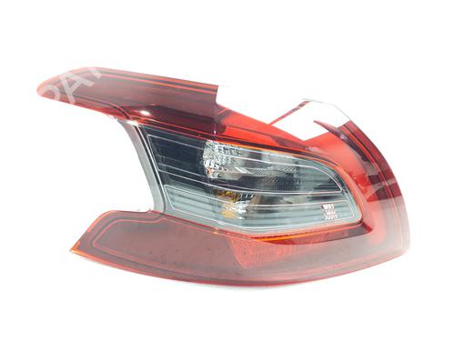 Used Left taillight Left taillight PEUGEOT 308 II (LB_, LP_, LW_, LH_, L3_) 1.5 BlueHDi 130 (131 hp) 39808361 39808361