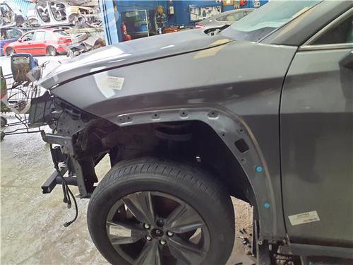 left-front-fenders-lexus-ux-_aa1_-_ah1_-_ma1_-2018-38383545 main image
