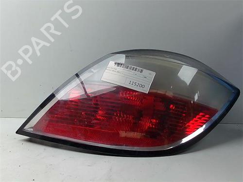 right-taillight-opel-astra-h-saloon-a04-2007-2008-2009-2010-2011-2012-2013-2014-38350479 main image