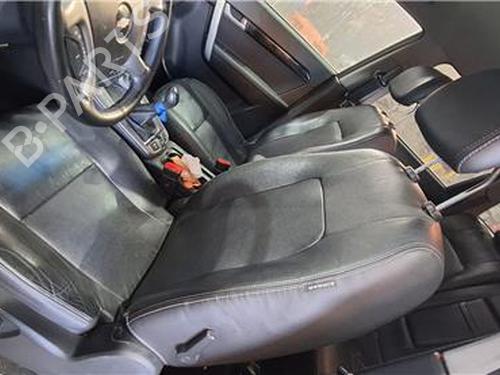 seats-set-chevrolet-captiva-c100-c140-2006-38393145 main image