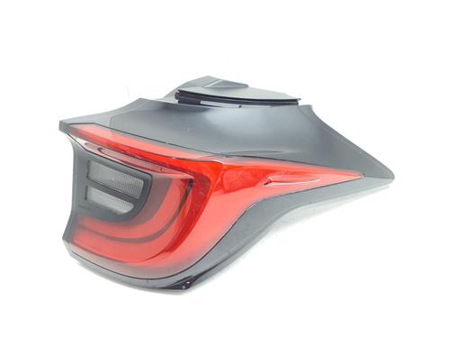 right-taillight-toyota-yaris-_p21_-_pa1_-_ph1_-2020-38334270 main image