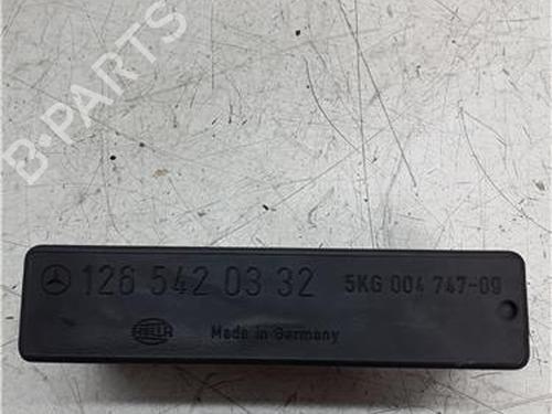 Control unit MERCEDES-BENZ E-CLASS (W124) E 300 D (124.131) | BP38366449M11 - Image 2