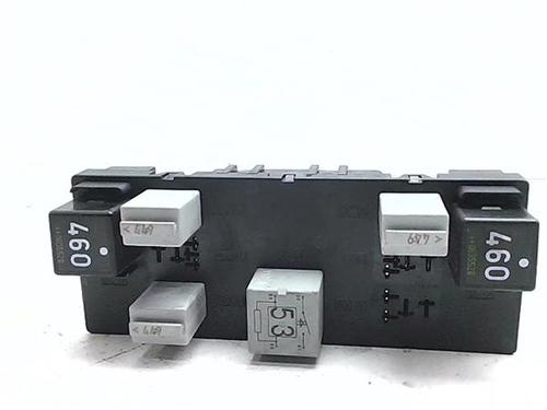 Fuse box VW PASSAT B6 (3C2) 2.0 TDI 16V | BP38395334E1 - Image 2