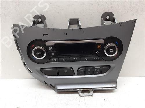 climate-control-ford-focus-iii-saloon-2010-2011-2012-2013-2014-2015-2016-2017-2018-2019-2020-38360504 main image