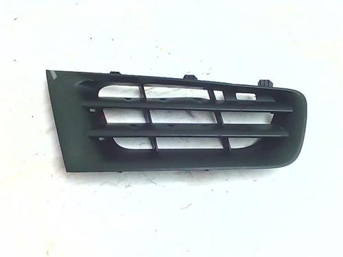 grille-renault-megane-ii-saloon-lm01_-2003-38398062 main image