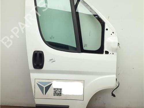 Used Right front door Right front door 38382113 38382113