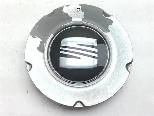 hub-cap-seat-leon-1m1-1999-2000-2001-2002-2003-2004-2005-2006-38385513 main image