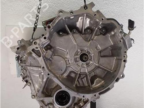 gearbox-lexus-ux-_aa1_-_ah1_-_ma1_-2018-38383546 main image