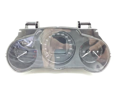 instrument-cluster-renault-megane-iv-hatchback-b9amn_-2015-39104745 main image
