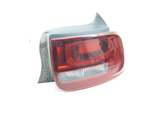 right-taillight-citroen-c4-cactus-2014-38334636 main image