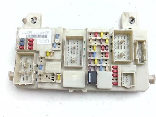 Used Fuse box Fuse box 38387937 38387937