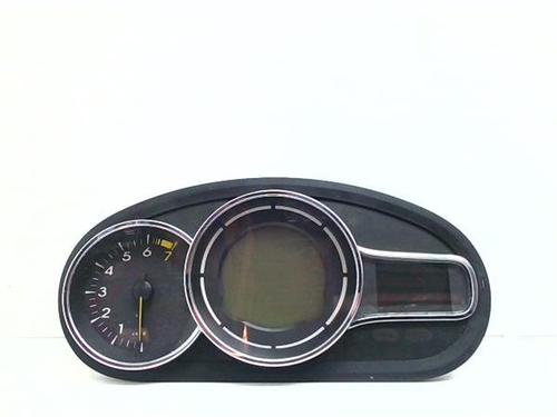 instrument-cluster-renault-megane-iv-saloon-2016-38373970 main image