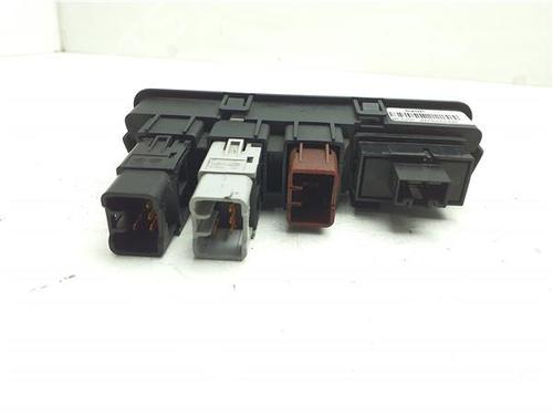Switch HYUNDAI ix35 (LM, EL, ELH) 1.7 CRDi | BP38372894I30 - Image 3