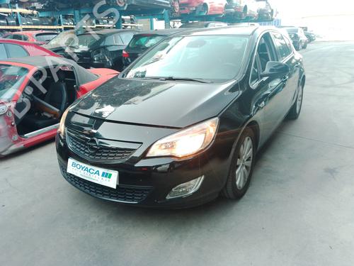 Left tailgate light OPEL ASTRA J (P10) 1.7 CDTI (68) | BP38334944C79 - Image 2