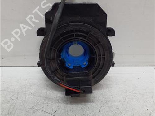 squib-airbag-kia-carens-iv-2013-38364480 main image