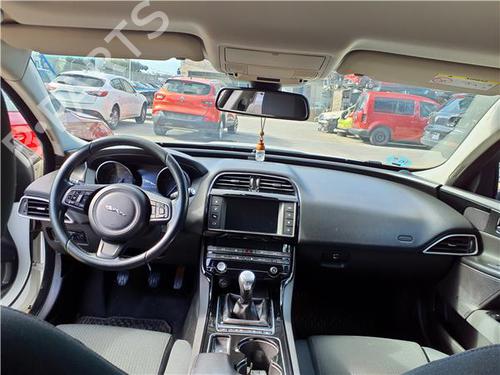 right-sun-visor-jaguar-xe-x760-2015-38397761 main image