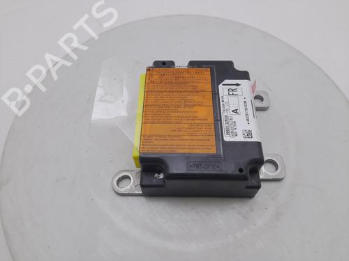 engine-control-unit-ecu-nissan-pulsar-hatchback-c13-2014-40308503 main image