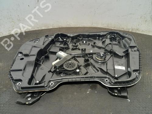 Front right window mechanism BMW 1 (F40) 118 i | BP40310613C23 - Image 1