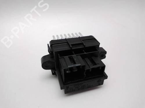 Used Heater resistor Heater resistor MASERATI GHIBLI III (M157) 3.0 D (275 hp) 40347123 40347123