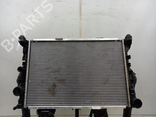 Used Water radiator Water radiator MERCEDES-BENZ C-CLASS (W204) C 63 AMG (204.077) (457 hp) 40463600 40463600